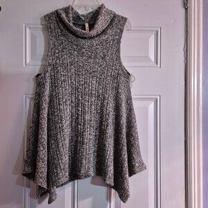 Sleeveless cowl neck sweater. Small